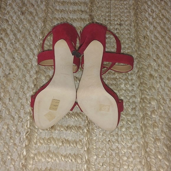 NEW Giuseppe Zanotti Red Suede Strappy Heels Size 38 Deep Rusty Red - Picture 4 of 10